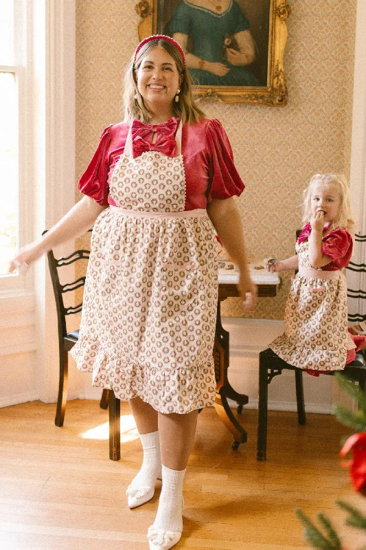 Massive Deals pleated dressIvy Apron in Wreath Cotton