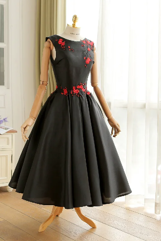 Price Meltdown satin dressFashion Embroidery Tea Length Black Party Dress