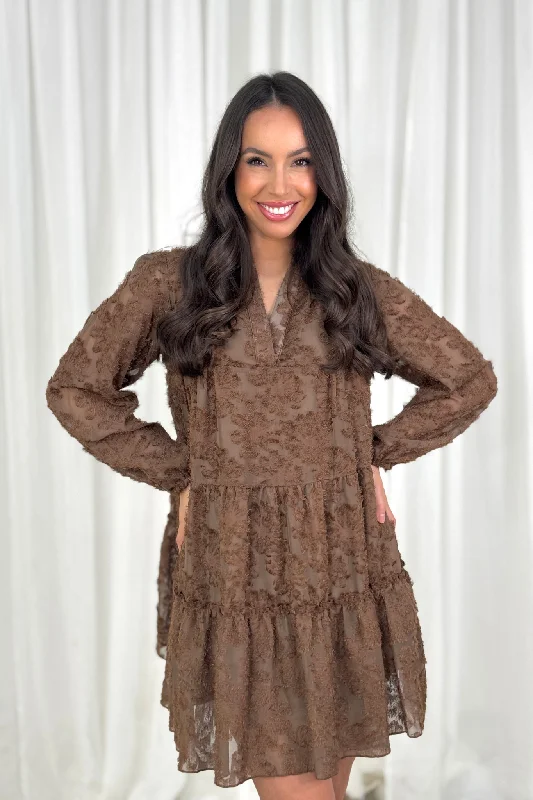 Mega Deal form-fitting dressKendra Textured Dress In Coffee