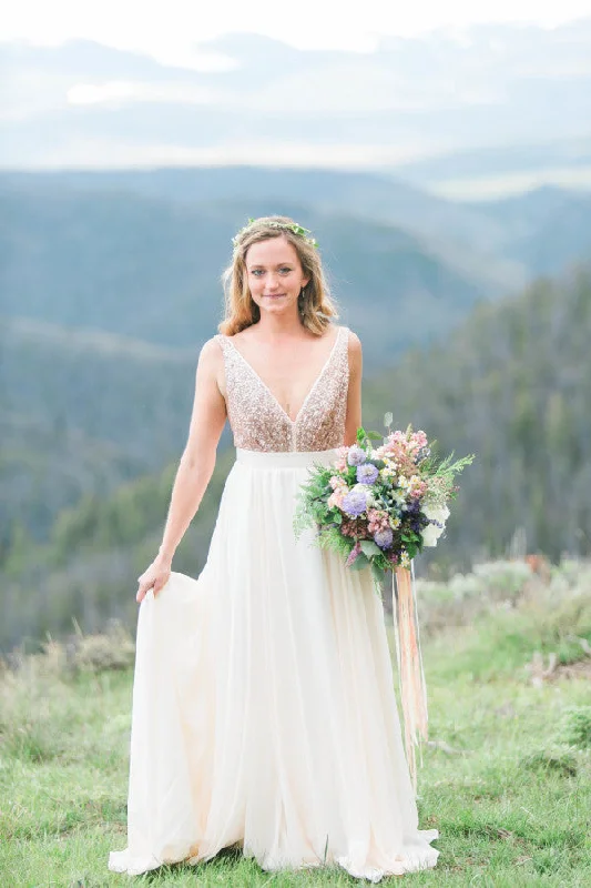 Instant Discount spaghetti strap dressSexy V-neckline Open Back Sequins Wedding Dress