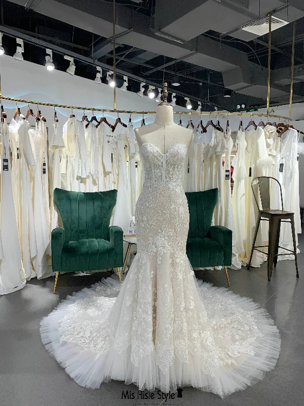 Huge Discounts casual midi dressClassic Mermaid Lace Wedding Dress