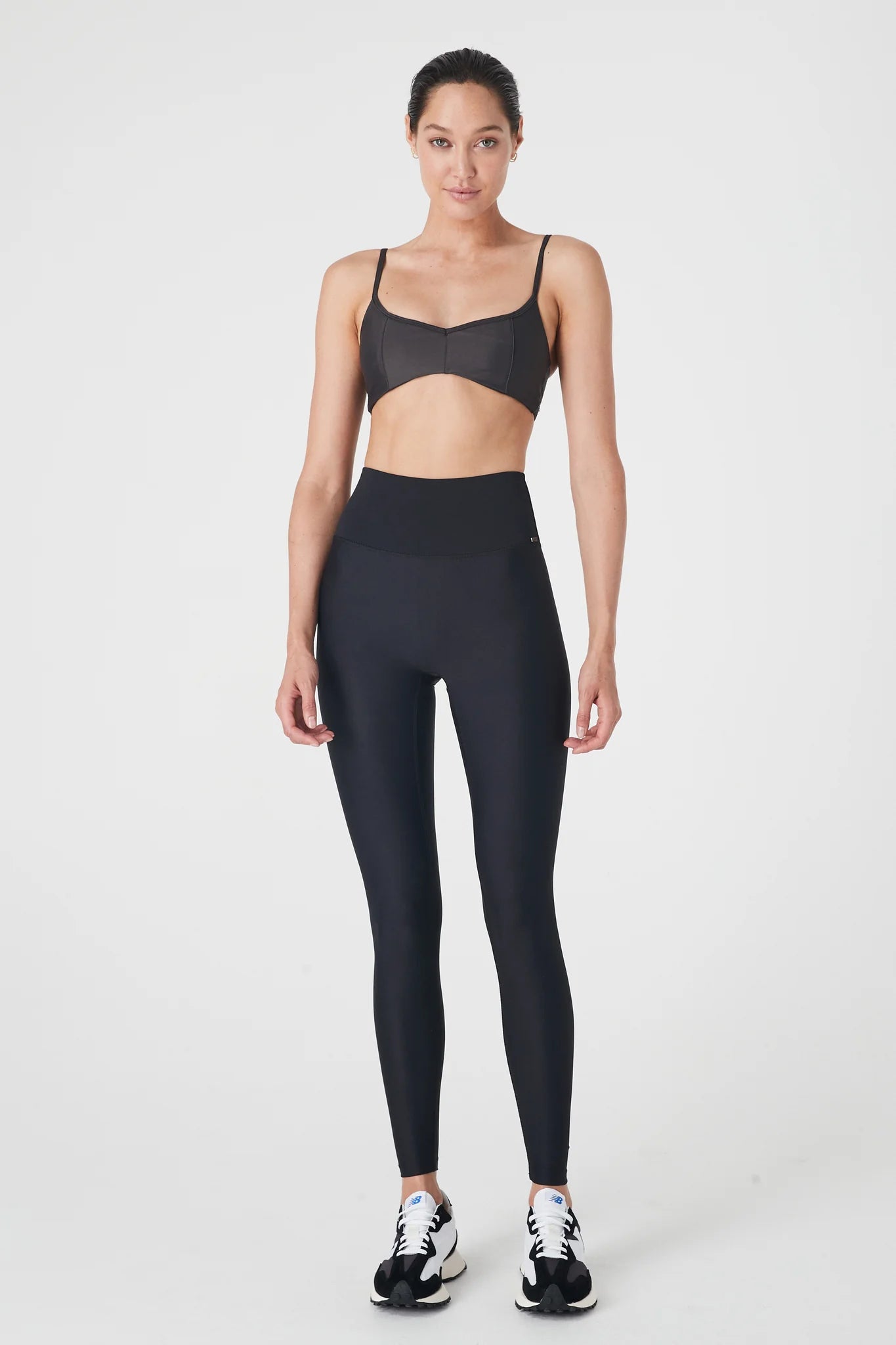 Online Only lightweight workout sweatshirtSCULPT SEAMLESS COMPRESSION LEGGINGS - BLACK