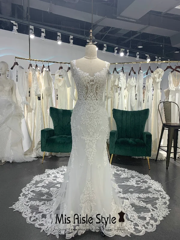 Friends and Family Sale structured dressSexy Back High Quality French Lace Fit and Flare Summer Wedding Dress
