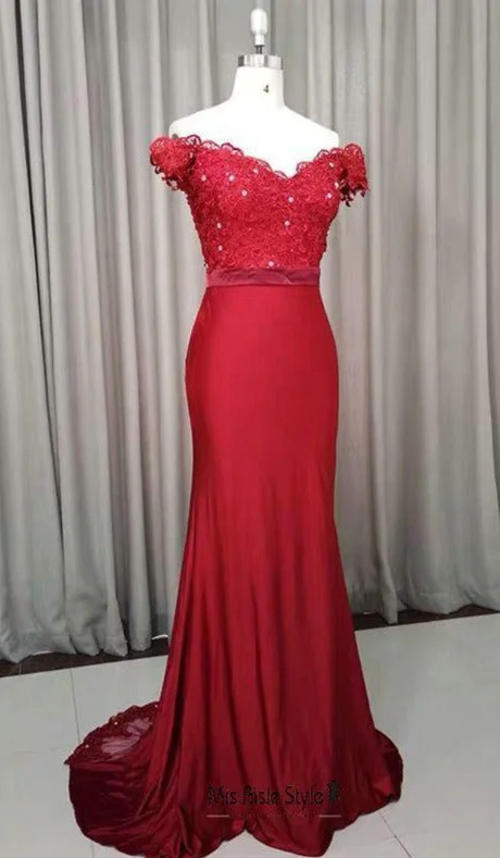 Don't Wait sleek dressFitted Off Shoulder Sleeve Deep Red Prom Dress