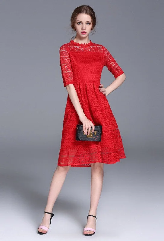 structured dressAll-Over Lace Midi Dress