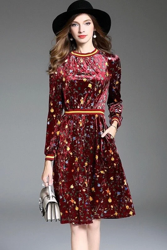 casual shift dressFloral Print Velvet Midi Dress