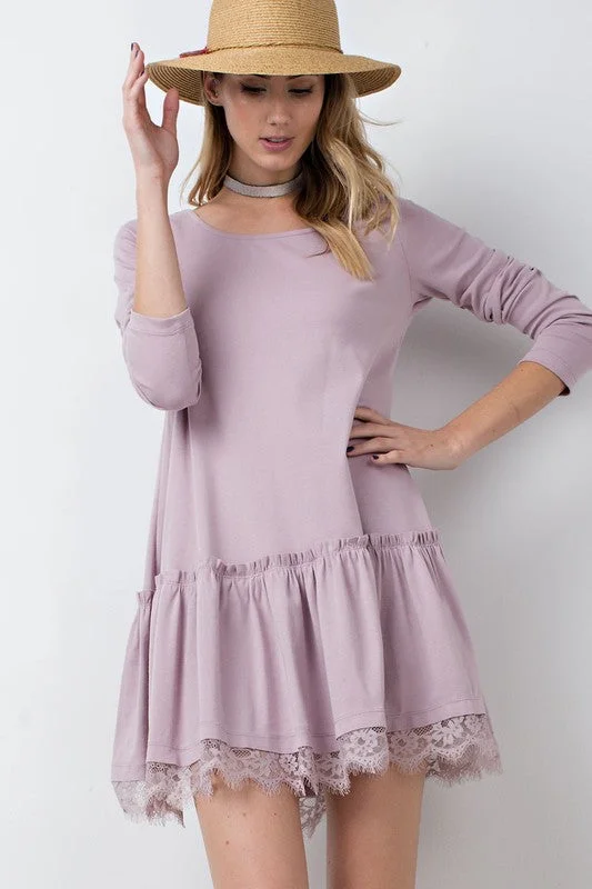 chic dressLong Sleeve Dress W/ Lace Hem