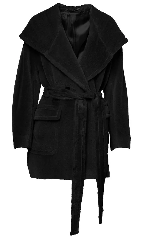 comfortable outerwearJilly Hooded Coat