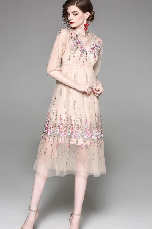 sleek dressV Neck Floral Embroidered Dress