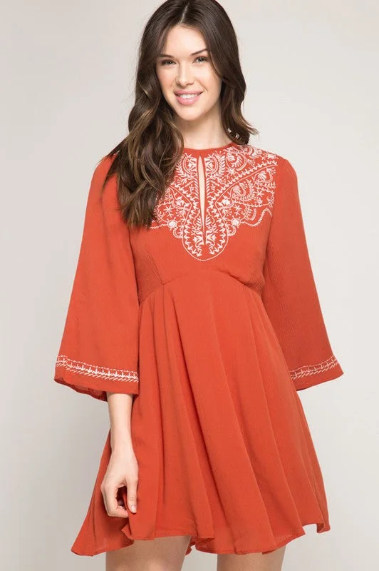 pleated dressDress W/ Bohemian Embroidery & Keyhole